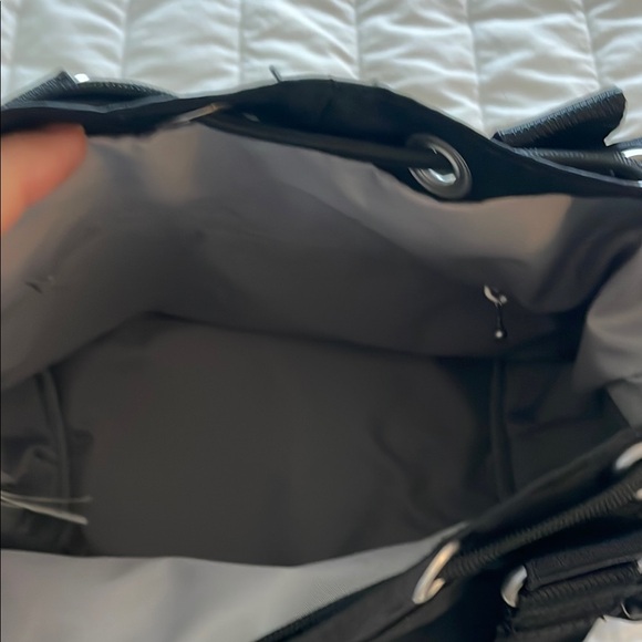 Baggallini Black Crossbody Bag - Picture 3 of 6